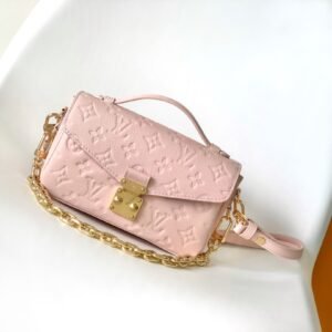 Louis Vuitton M47045  Pink Pochette